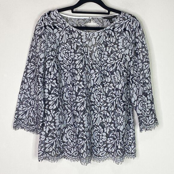 Banana Republic Lace 3/4 Sleeve Key Hole Back Semi Sheer Top Women's Size Small - Picture 1 of 6